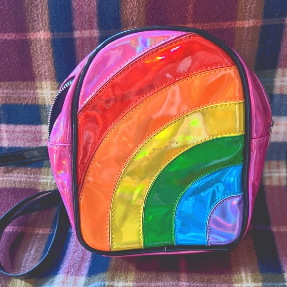 Pride backpack - Picture 2 of 5